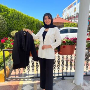 کت مزونی یقه پر